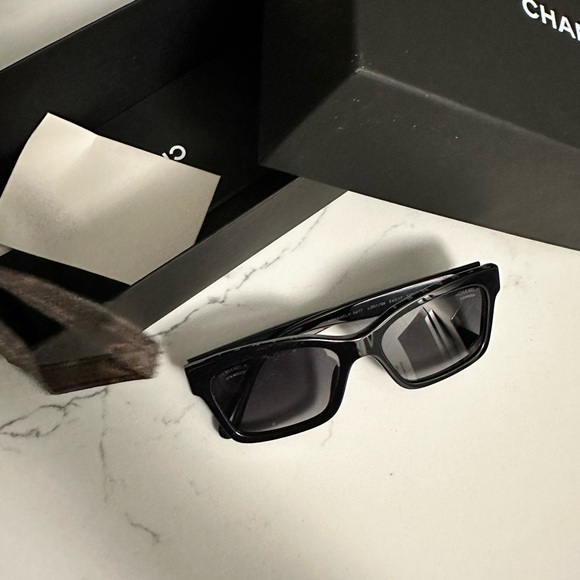 Chanel Sunglasses - Picture 1 of 4